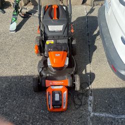 Yard Force Lawn Battery Mower 22 Inch pool