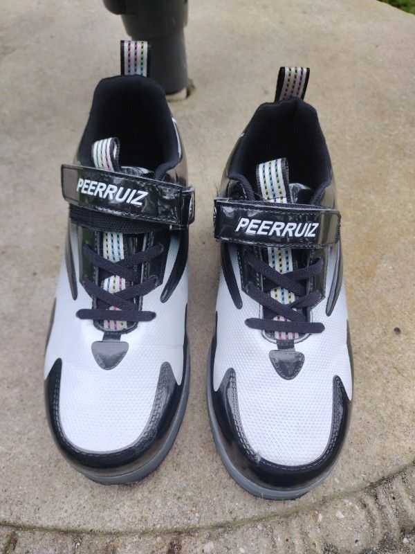 Peerruize Heelie Skates 7.5 Girls 6 Boys