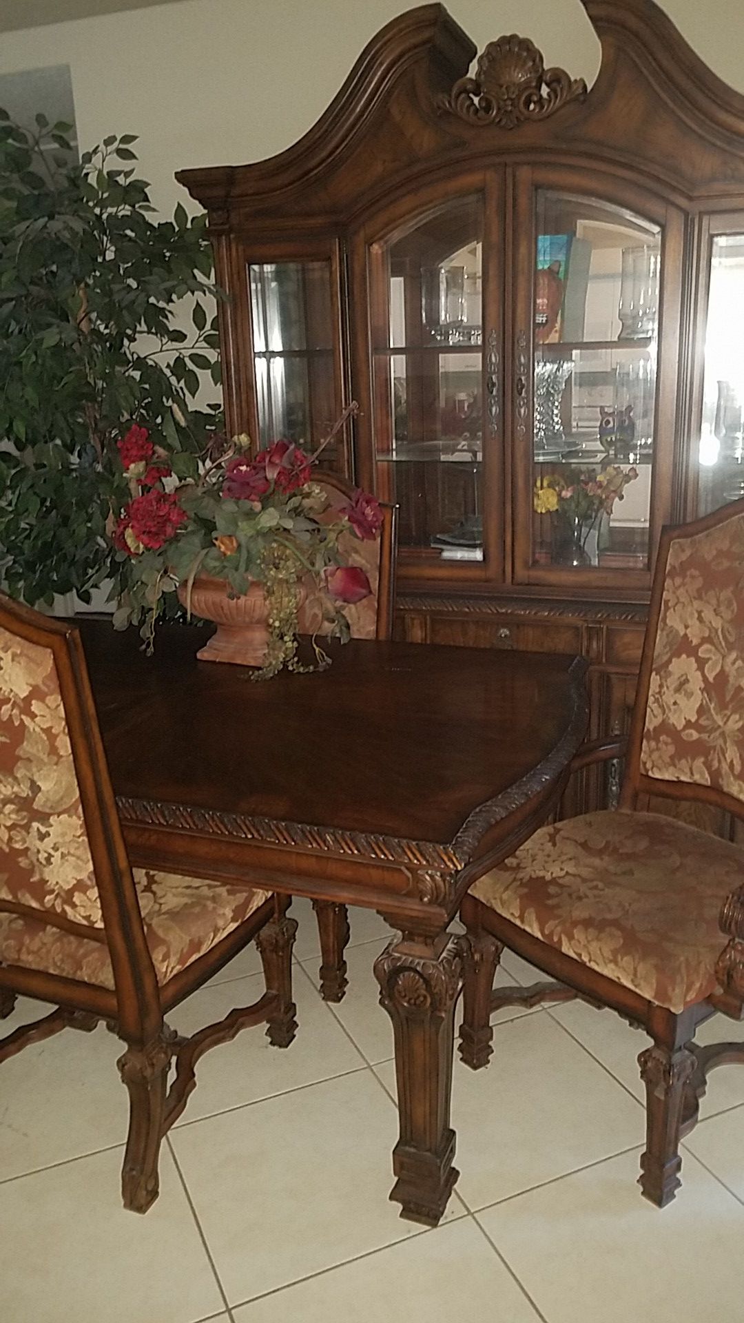 Dining room set