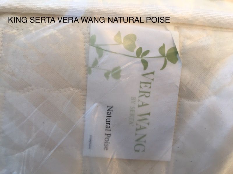 Brand new Vera Wang Ultra Plush Pillowtop Mattress and Boxspring King size