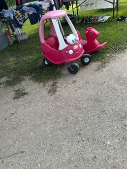 Little tikes car and ride horse