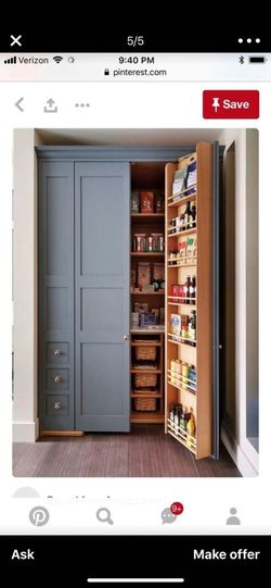 Custom Cabinets / Carpinteria Interior