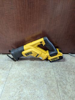 DEWALT M:DCS387 RECIPROCATING SAW