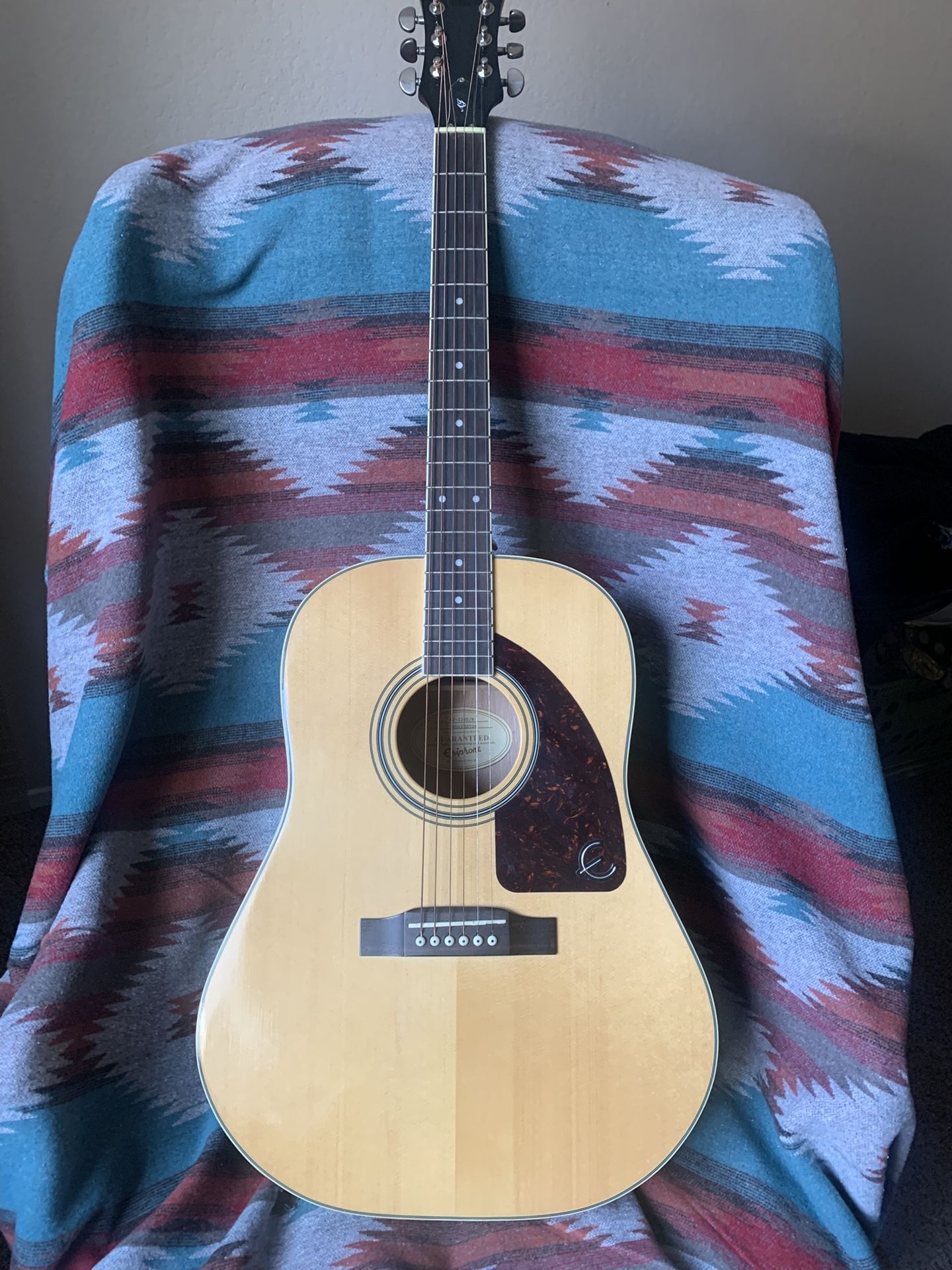 Acoustic Guitar