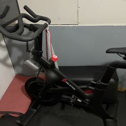 Peloton Home Fitness Bundle