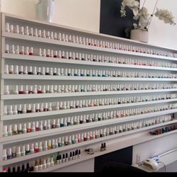 Nail Salon Furniture Tech