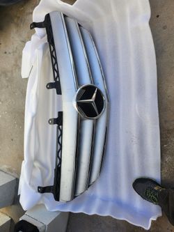 Mercedes Benz Front Grill 