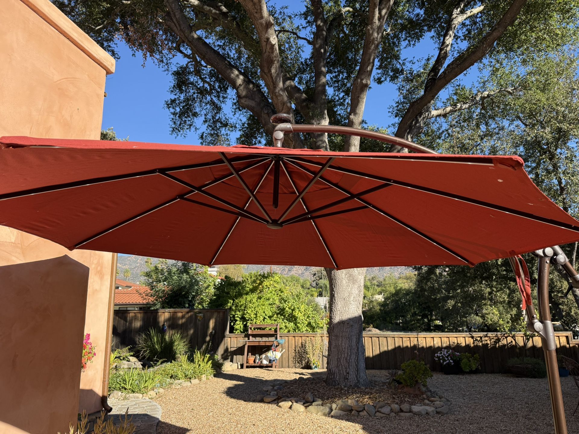 10 Ft Cantilever LED Umbrella