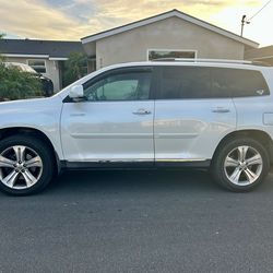 2012 Limited AWD Hylander