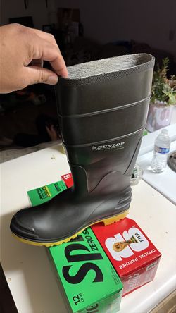 Dunlap protective footwear