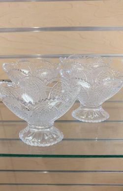 5pc _ Glass Vases / Dishes / Bowls set  ( NEW ) kitchenware, dinnerware, serveware.