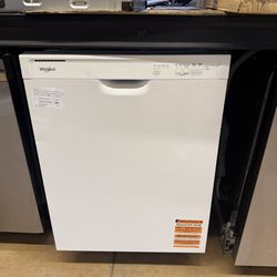 Whirlpool 24” dishwasher
