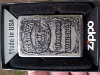 1998 Jack Daniels tenesee whiskey Zippo. XIV