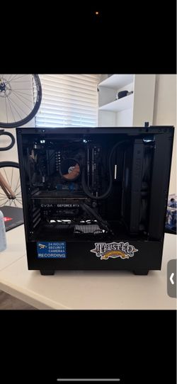 Custom Built Gaming PC with EVGA GeForce RTX