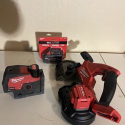 Laser, Band Saw, Batery 8.0 Milwauke