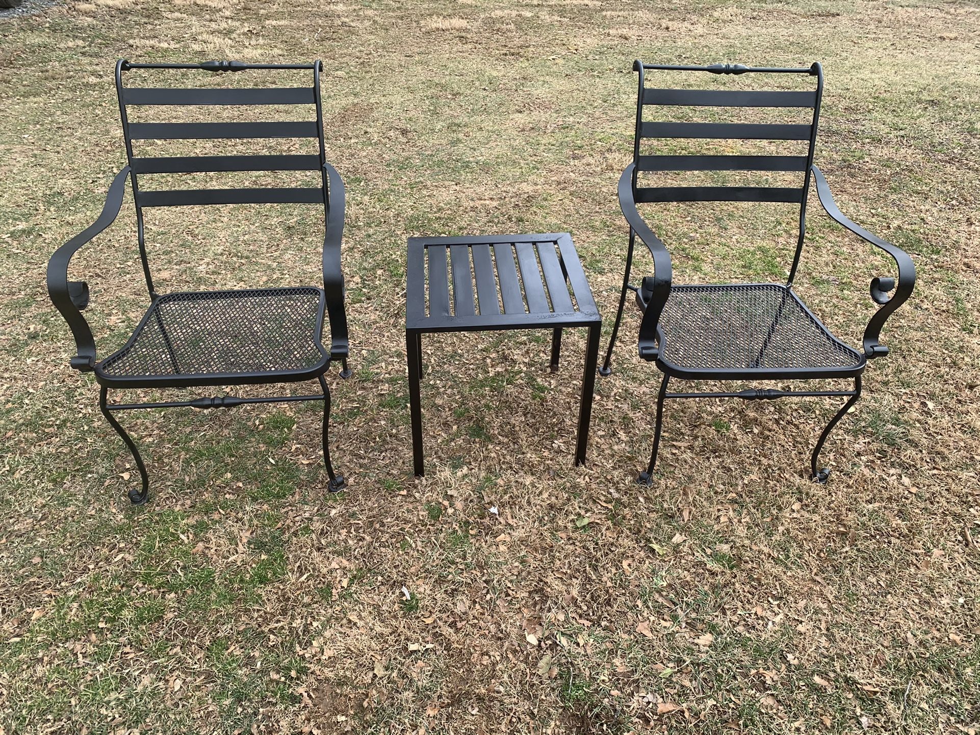 Gorgeous Wrought Iron Bistro Set Side Table and 2 Chairs