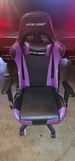 Gaming chair
