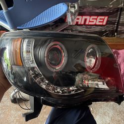 Tacoma Headlights 
