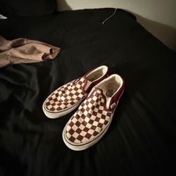 Woman Vans Size 7