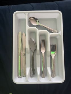 Stainless Steel Silverware Set