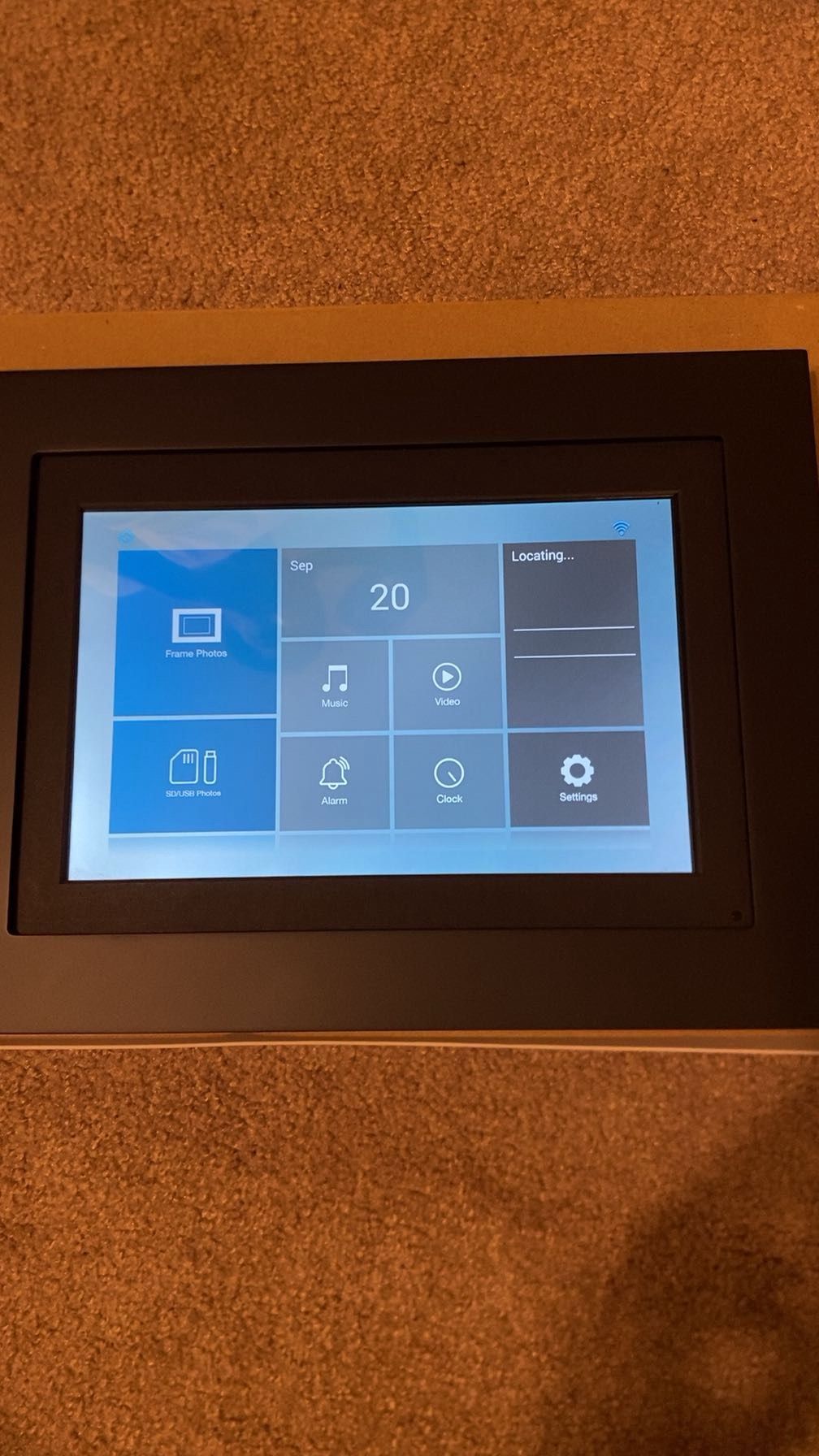 Photo share 10.1” HD Touchscreen Display