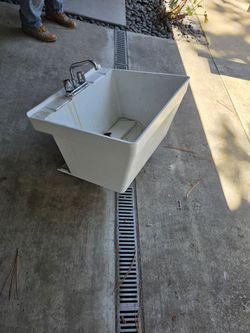 garage sink