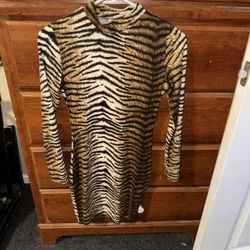 Clothes Purge/Free Dresses and Women’s Clothes 