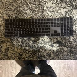 Apple Magic Keyboard