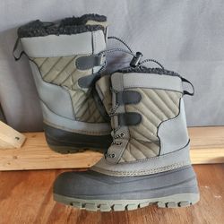 Kids Winter Gear Bundle – Snow Boots + Pink & Black Snow Overalls.