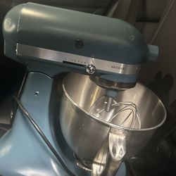 Kitchen Aid Mixer 