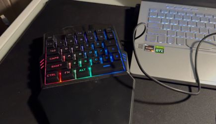 Teclado Gamer de Una Mano USB para PC