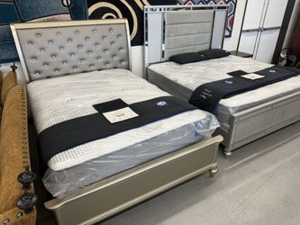 Furniture, Bed, Dresser, Mirror, Nightstand, Mattress, Bunkbed, Boxspring