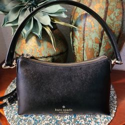 KATE SPADE BLACK PURSE 