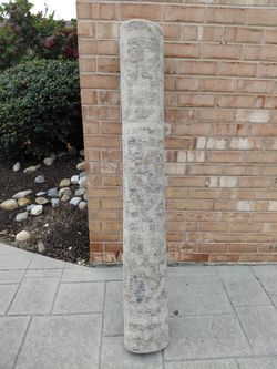 Gray 5x7 Area Rug (1) left $40 NE Philly