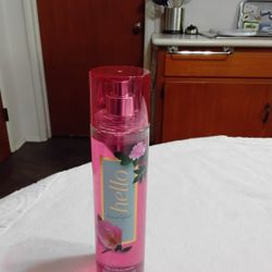 Hello Beautiful Bath And Body Works Fine Fragrance Mist.  8 Fl Oz