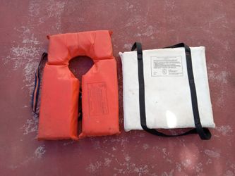 Coast Guard Approved Life Vest and Throwable Flotation Device in Coral Gables