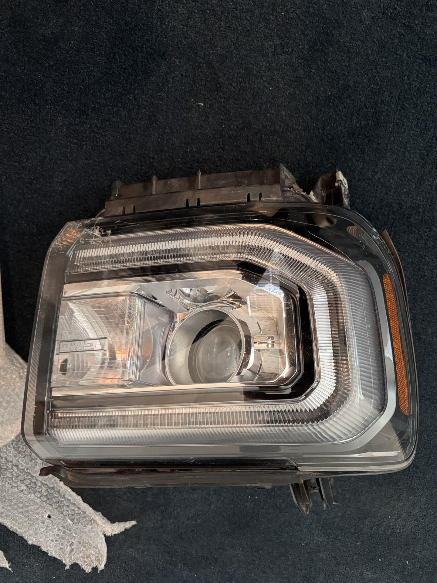 2017 Gmc Sierra Denali Headlight Minor Scratches On One Side