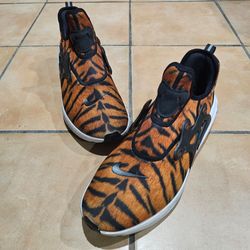 Men's Nike React Presto Premium 'Tiger Print' sneakers - size 12