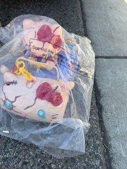 Horror nights hello kitty LED Popcorn bucket