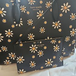 Kate Spade Big Black And Flowers