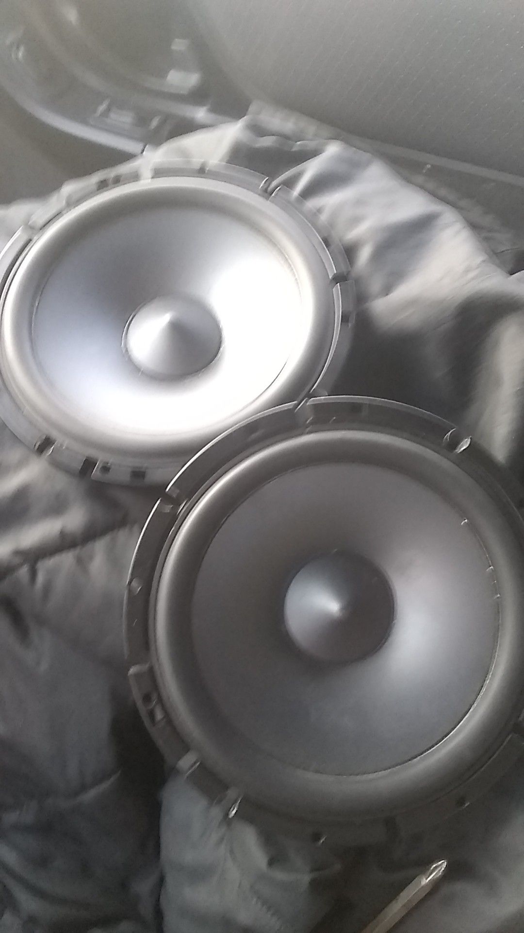 Alpine type s 6.5 component midbass speakers with built in crossovers