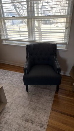 Accent chair