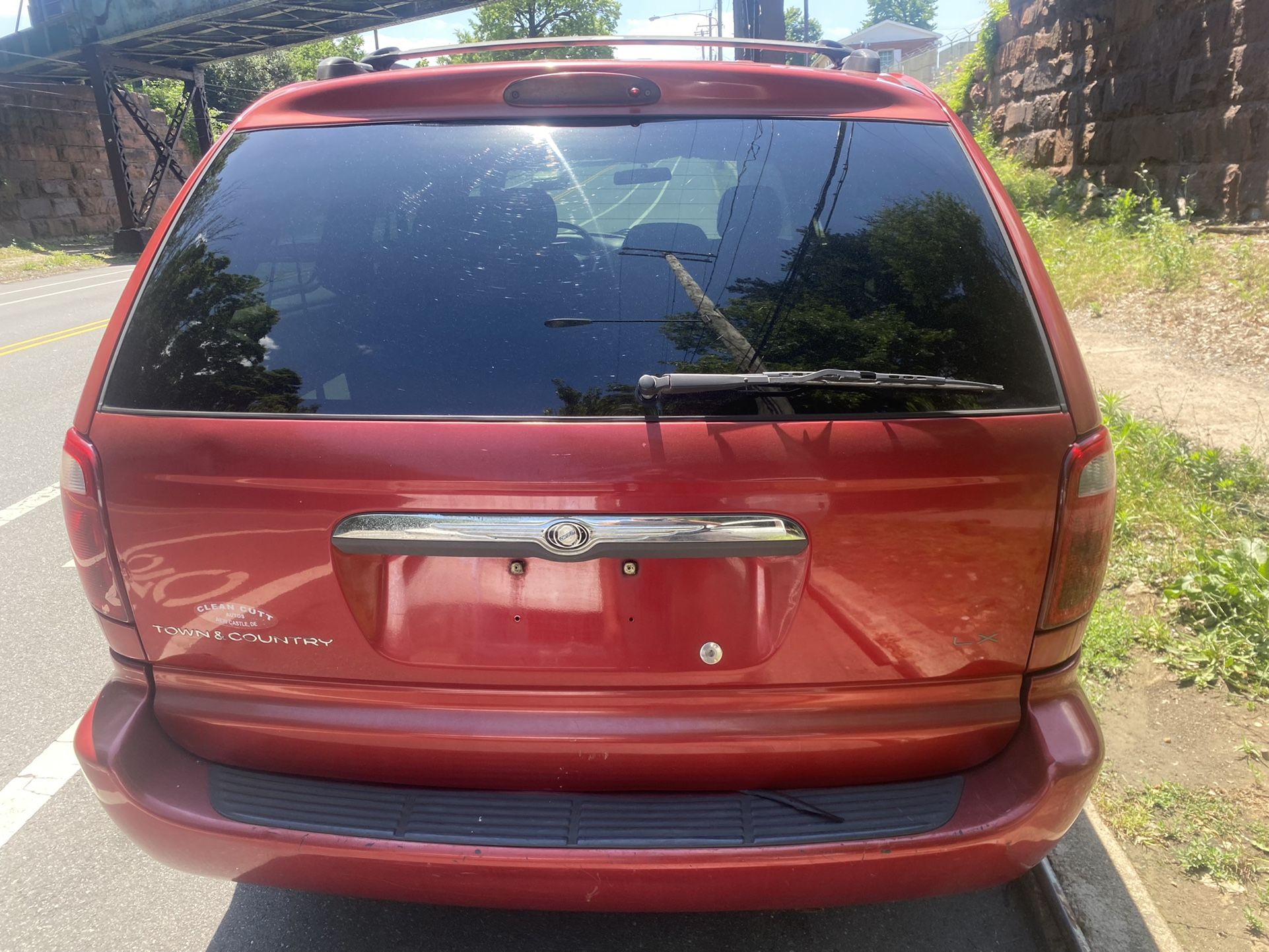 2001 Chrysler Town And Country
