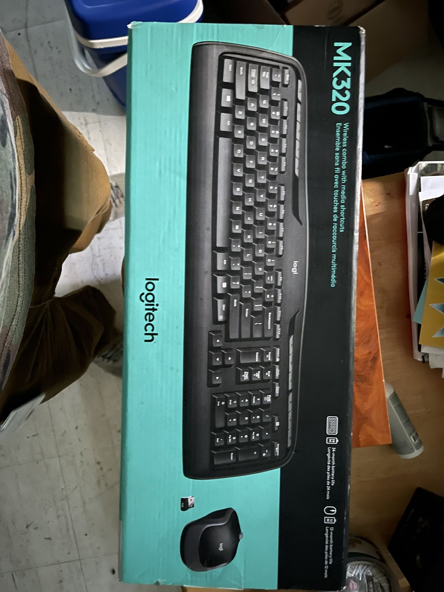 Logitech Wireless Keyboard mouse Combo