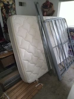 Queen Size Bed With Mattress