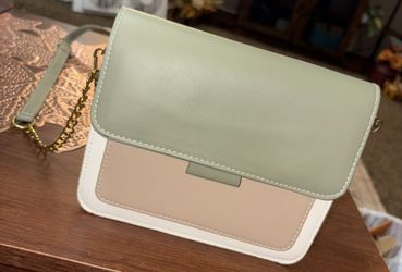  Crossbody Purse 