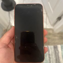FOR PARTS Coral iPhone XR, Hopefully Can Be Fixed 