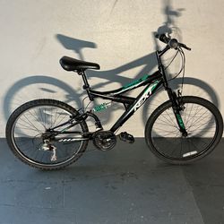 BICYCLE NEXT 18 SPEED SIZE 24 BRAND NEW