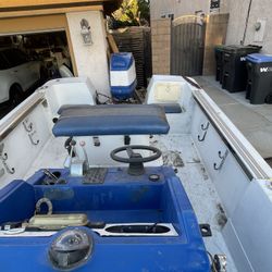 Bayliner 1987 Center Console