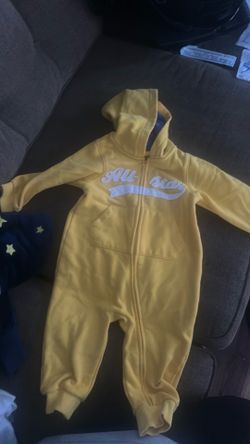 Yellow sweater for boy